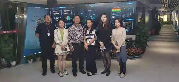 2021.4.22:深圳广播电影电视集团广播中心-合影